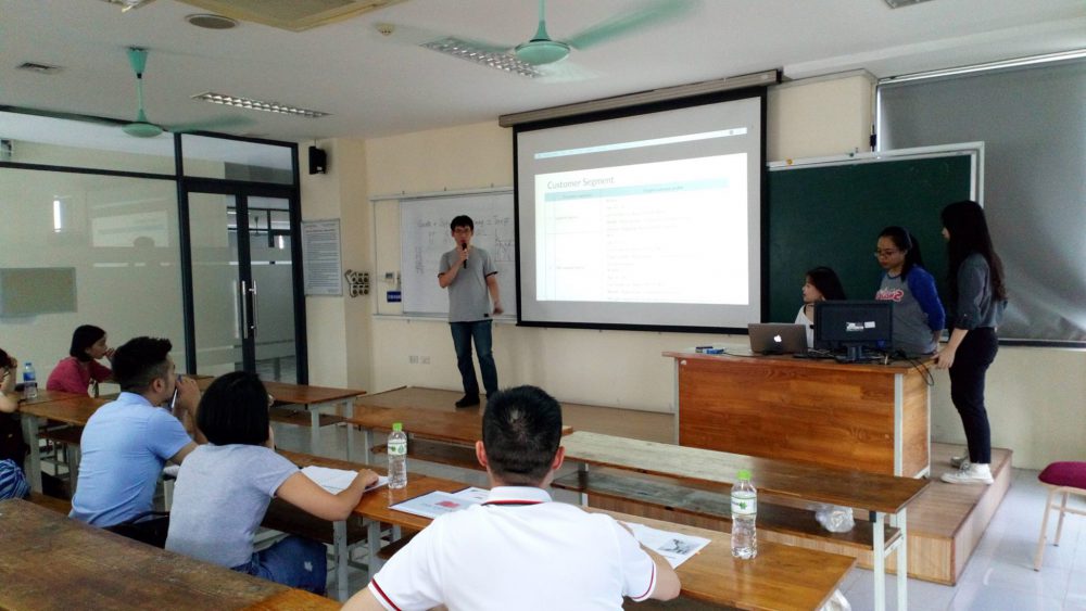 42430211_308473093040493_4578502040241569792_o