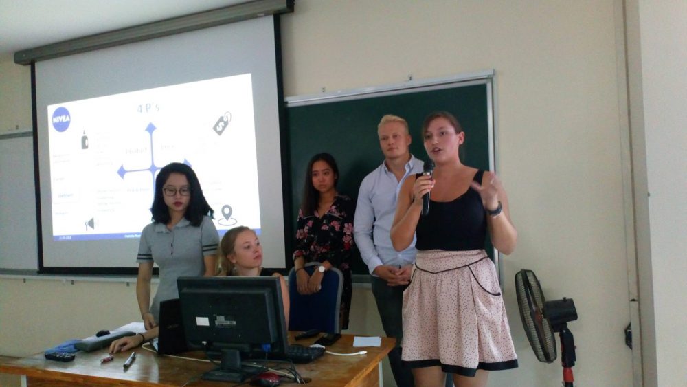 42510306_308472993040503_6065851491179036672_o