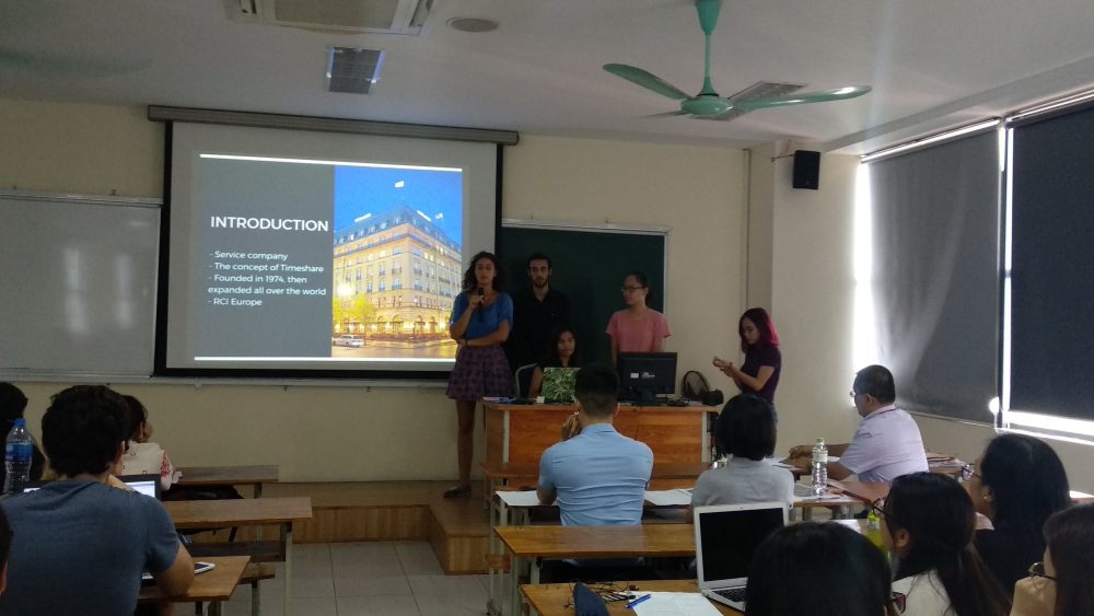 42516206_308473419707127_8853650883964043264_o