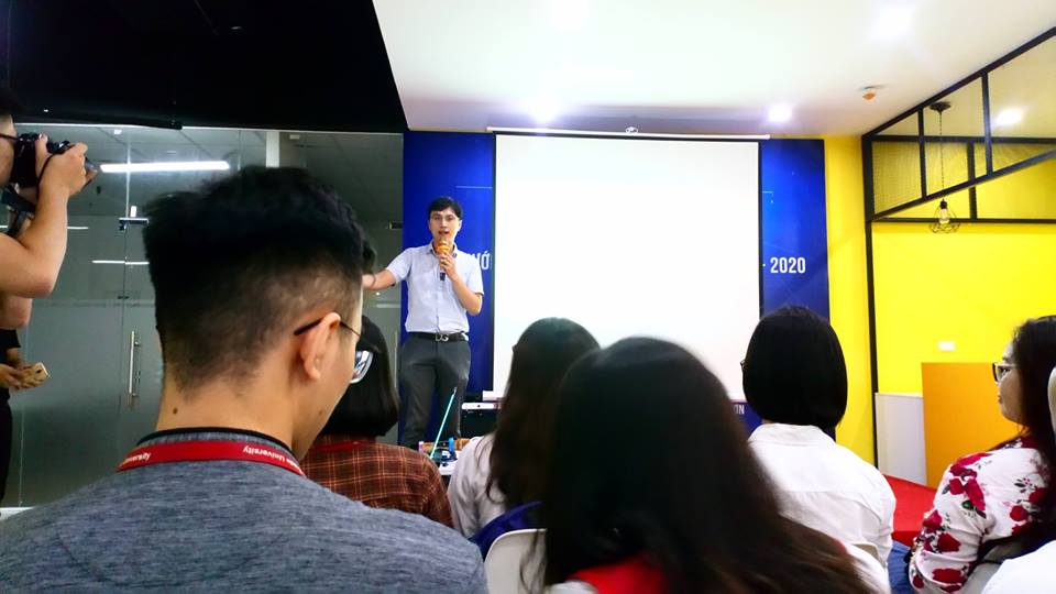 49347992_347302739157528_4061993920379224064_n