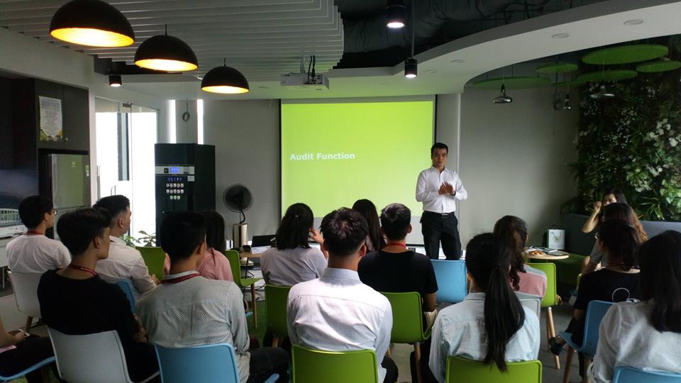 49517095_347318579155944_110951821438091264_n