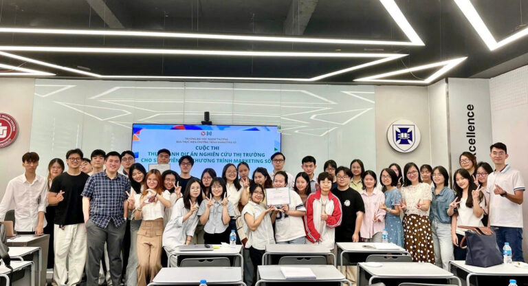 🎓 NHÌN LẠI MỘT NĂM HỌC RỰC RỠ CÙNG CHƯƠNG TRÌNH ĐỊNH HƯỚNG NGHỀ NGHIỆP MARKETING SỐ – KẾT NỐI NGUỒN LỰC, ĐỔI MỚI SÁNG TẠO, PHÁT TRIỂN QUỐC TẾ (PHẦN 1) 🌏