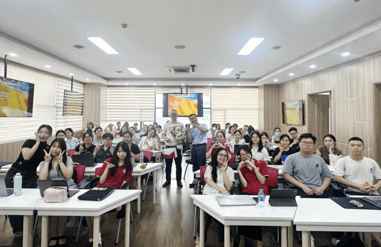 Bài chia sẻ đầy cảm hứng của Chuyên gia về thực tiễn kinh doanh bảo hiểm hàng hải