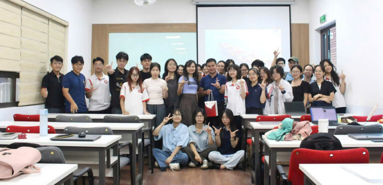 BUỔI TALKSHOW GIỮA CHUYÊN GIA VÀ SINH VIÊN TRƯỜNG ĐẠI HỌC NGOẠI THƯƠNG HÀ NỘI VỀ VẬN TẢI BIỂN QUỐC TẾ (OCEAN FREIGHT TRANSPORT)
