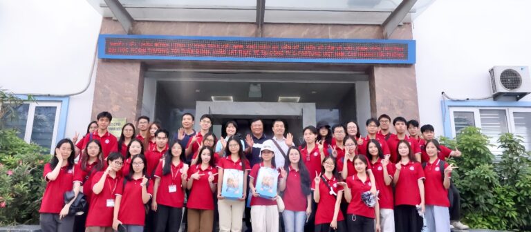 HÀNH TRÌNH THỰC TẾ TRẢI NGHIỆM LOGISTICS HIỆN ĐẠI CỦA SINH VIÊN CHUYÊN NGÀNH LOGISTICS VÀ QUẢN LÝ CHUỖI CUNG ỨNG TẠI CẢNG CONTAINER QUỐC TẾ NAM ĐÌNH VŨ VÀ DEPOT G-FORTUNE LỚN NHẤT MIỀN BẮC