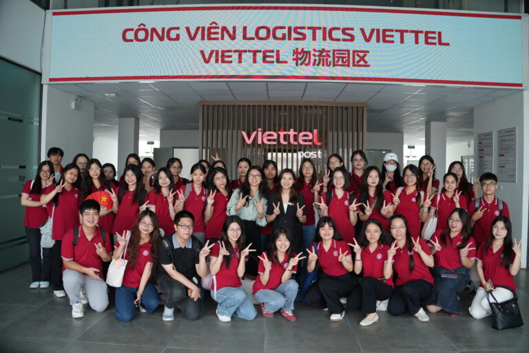 HÀNH TRÌNH KHÁM PHÁ CÔNG VIÊN LOGISTICS VIETTEL LẠNG SƠN VÀ TRẢI NGHIỆM TẠI CỬA KHẨU HỮU NGHỊ VIỆT – TRUNG